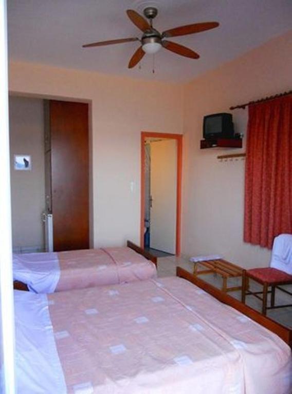 Apollon Hotel Tirósz Szoba fotó